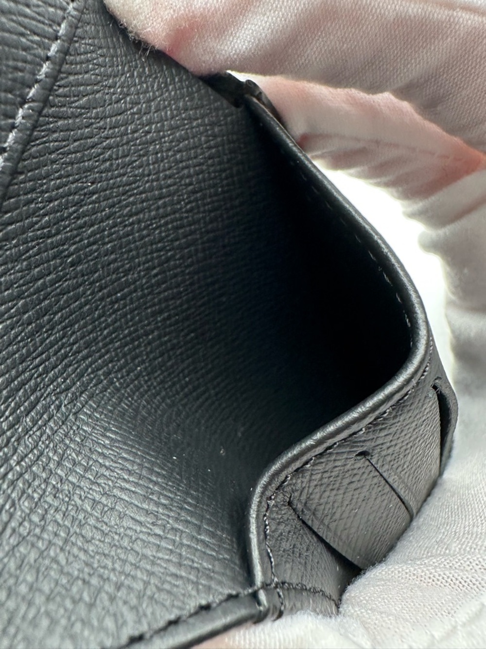 Louis Vuitton Damier Bi Fold Wallet - Picture 8 of 14